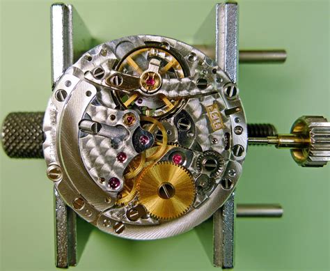 rolex wheel bridge vs movement